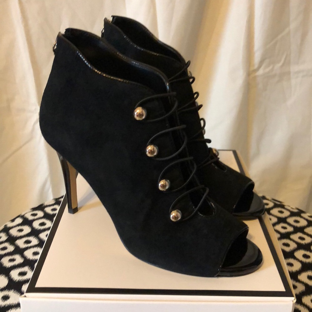 White House Black Market Peyton Military Shootie